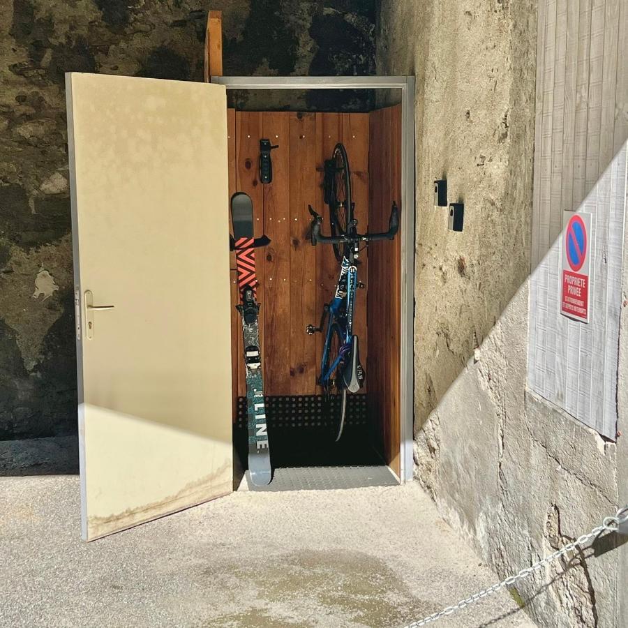 Newly Renovated Ground Floor Apartment Close To Thermes Bagneres-de-Luchon Exterior foto